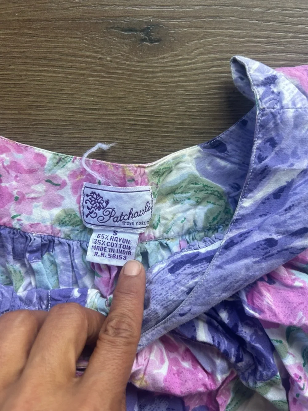 Patchouli from nature Rayon-Cotton housedress in Lavender & Pink - Picture 3 of 5